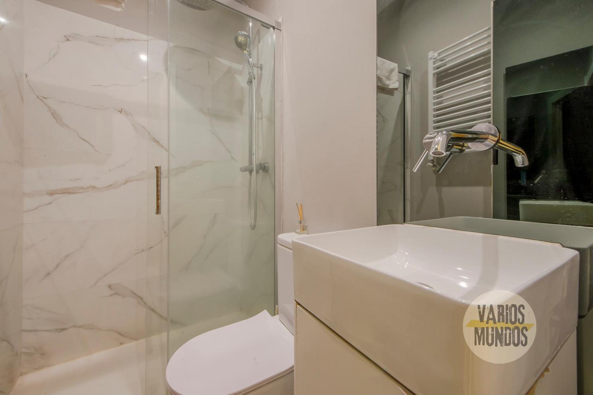 Appartement Cool Duplex Bajo 7pax Cerca De Tirso De Molina E2 Madrid